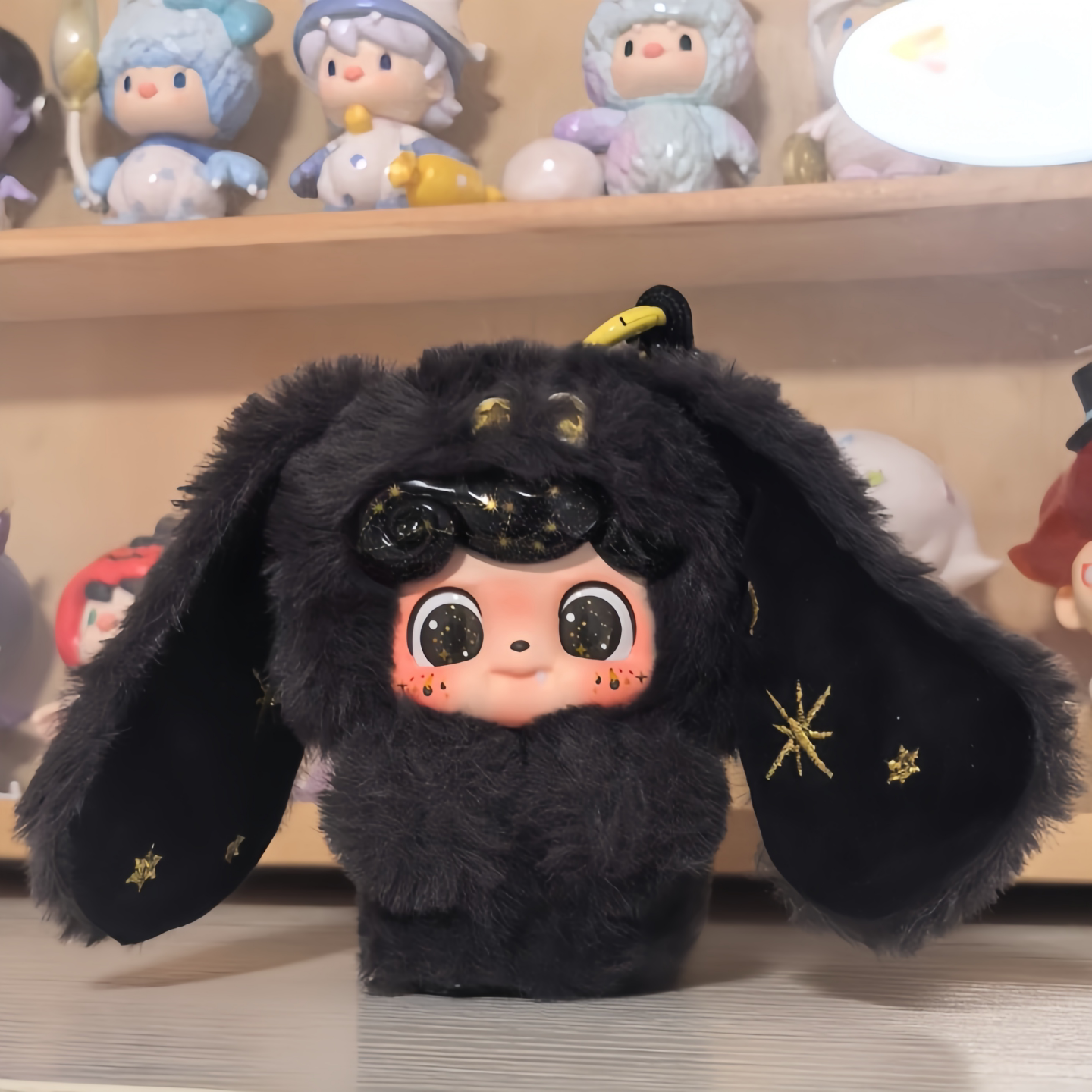 JOTOYS Odd & End Trendy Q-Baby Emotional Furry Monster Series ぬいぐるみキーチェーン ブラインドボックス トレンディなおもちゃとギフト